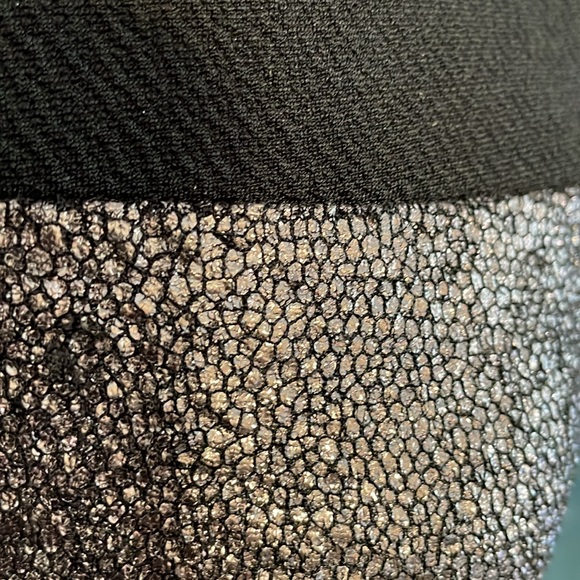 Dress - Picture 11 of 11